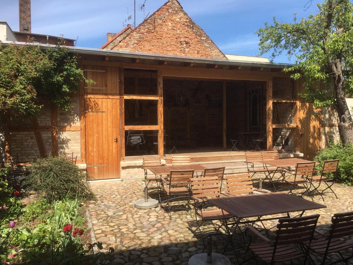 B&B Fiddler'S Inn Neuruppin Esterno foto